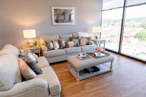 Floor plan for 3 beds, 1 bath, 1127 sqft